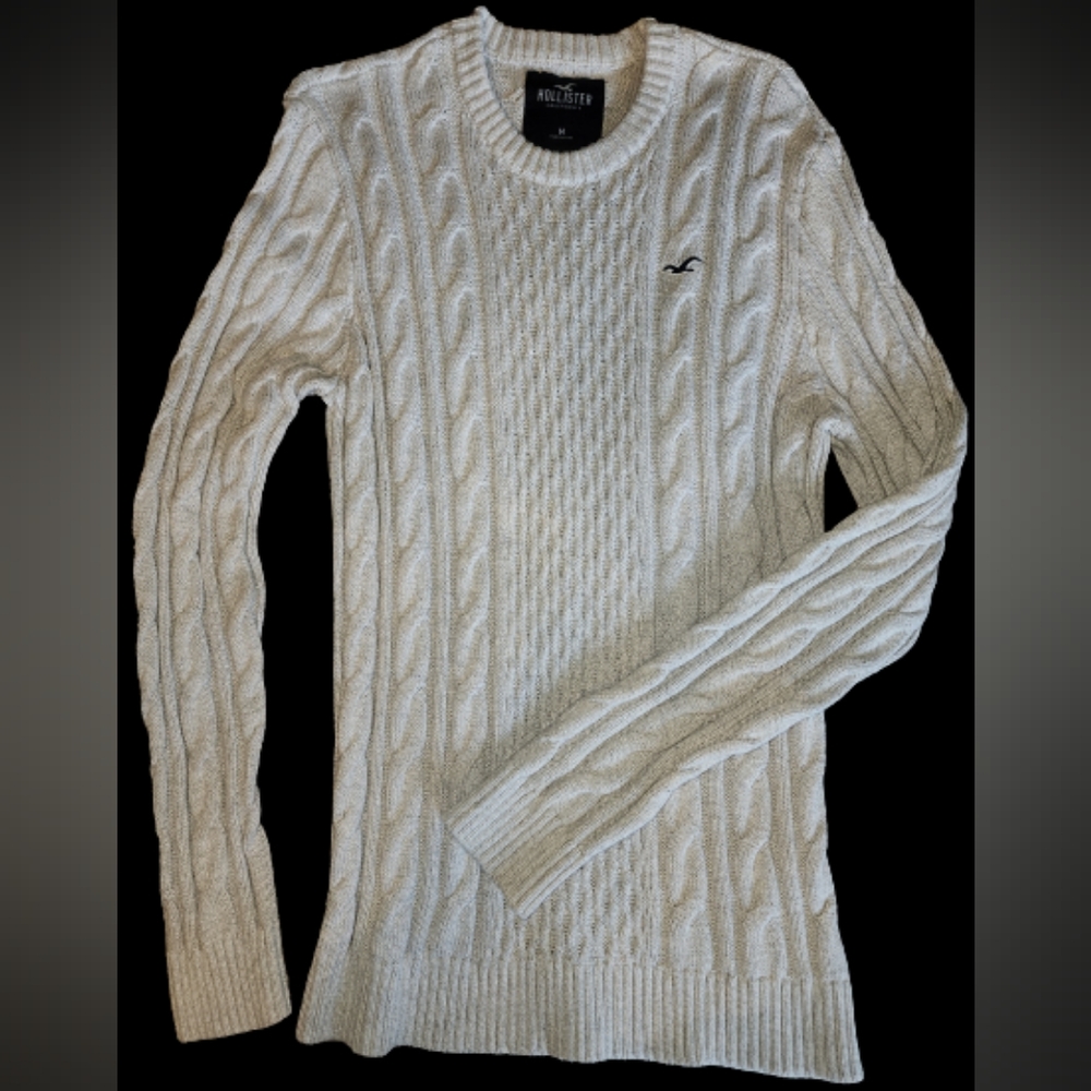 Hollister Cable Knit Sweater